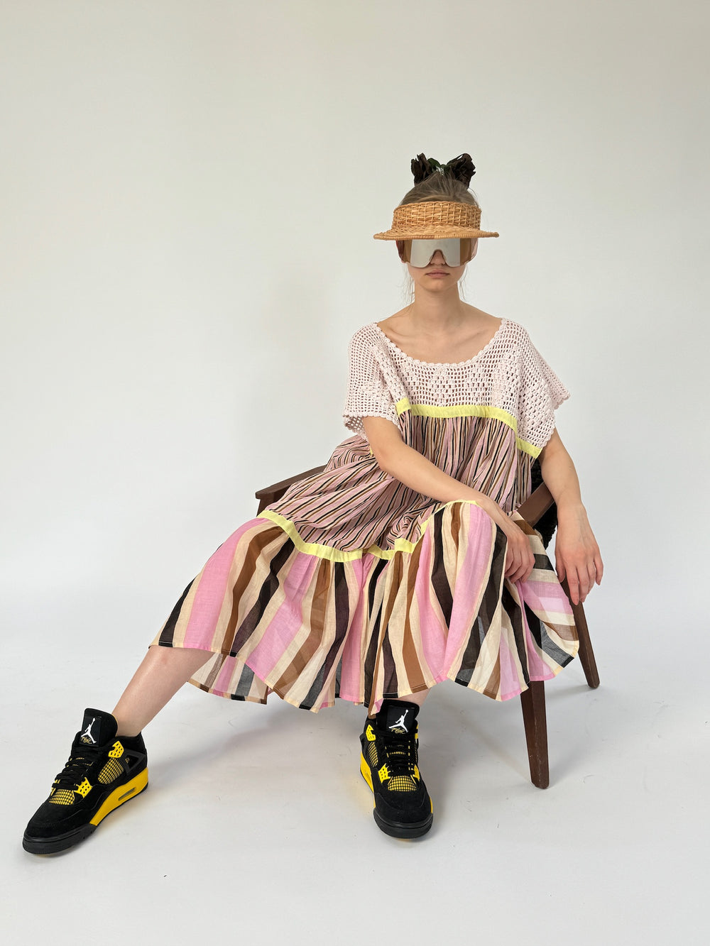 Robe coupe-vent courte au crochet