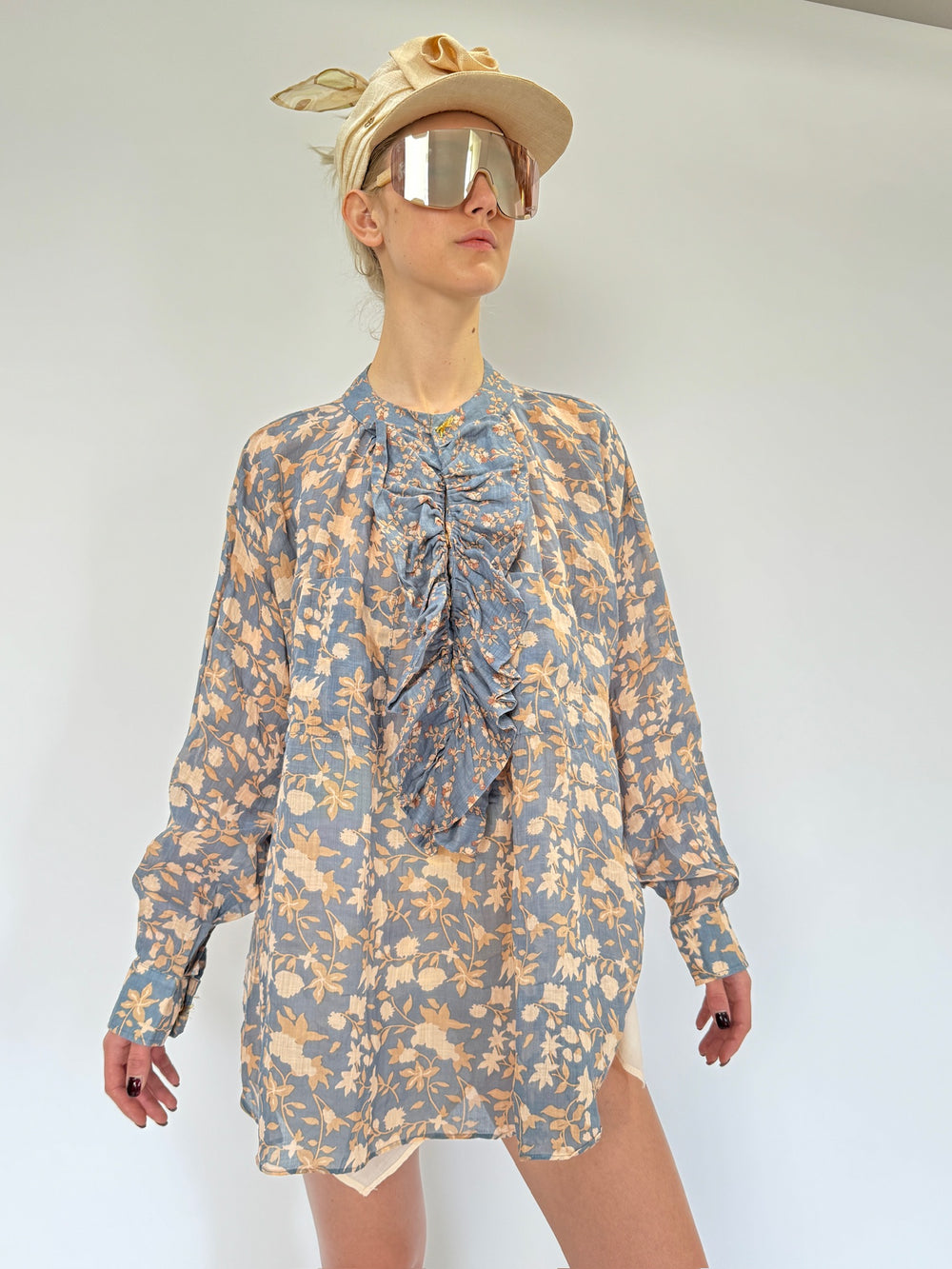Chemise à volants