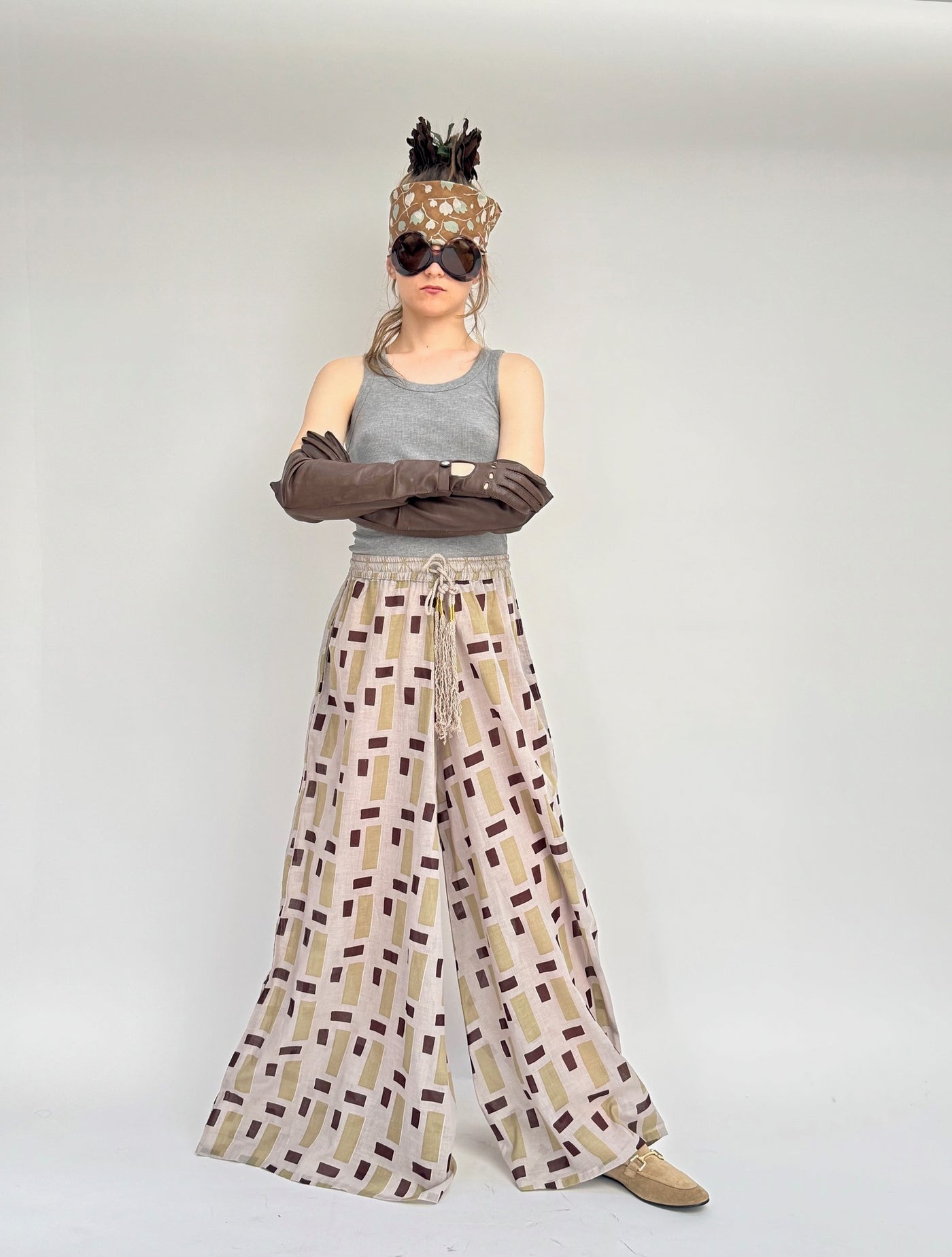 Wide leg summer pants in cotton – elegant women’s resort wear