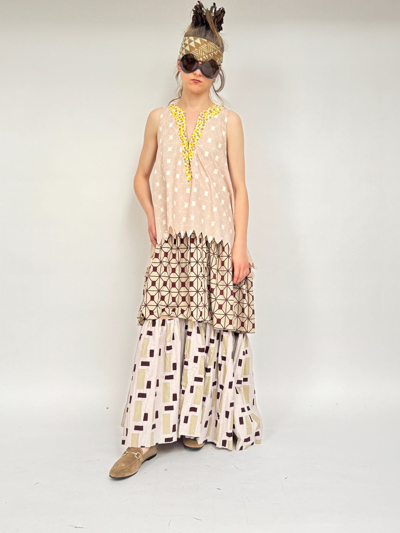Flowy tiered cotton dress – chic summer silhouette