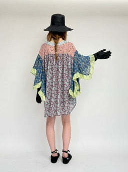 Blouse papillon à ailes de chauve-souris