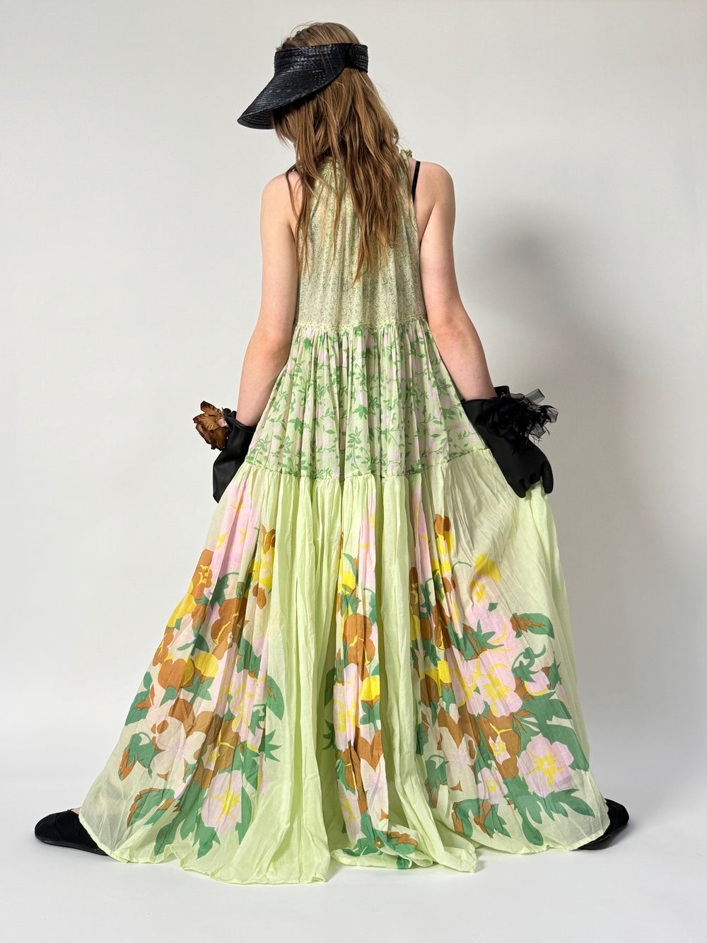 dress sleeveless