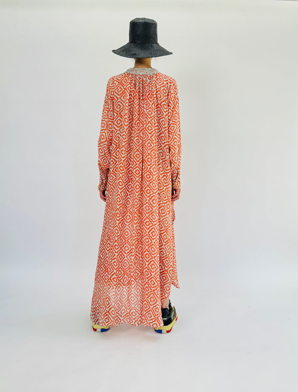 Robe longue à volants