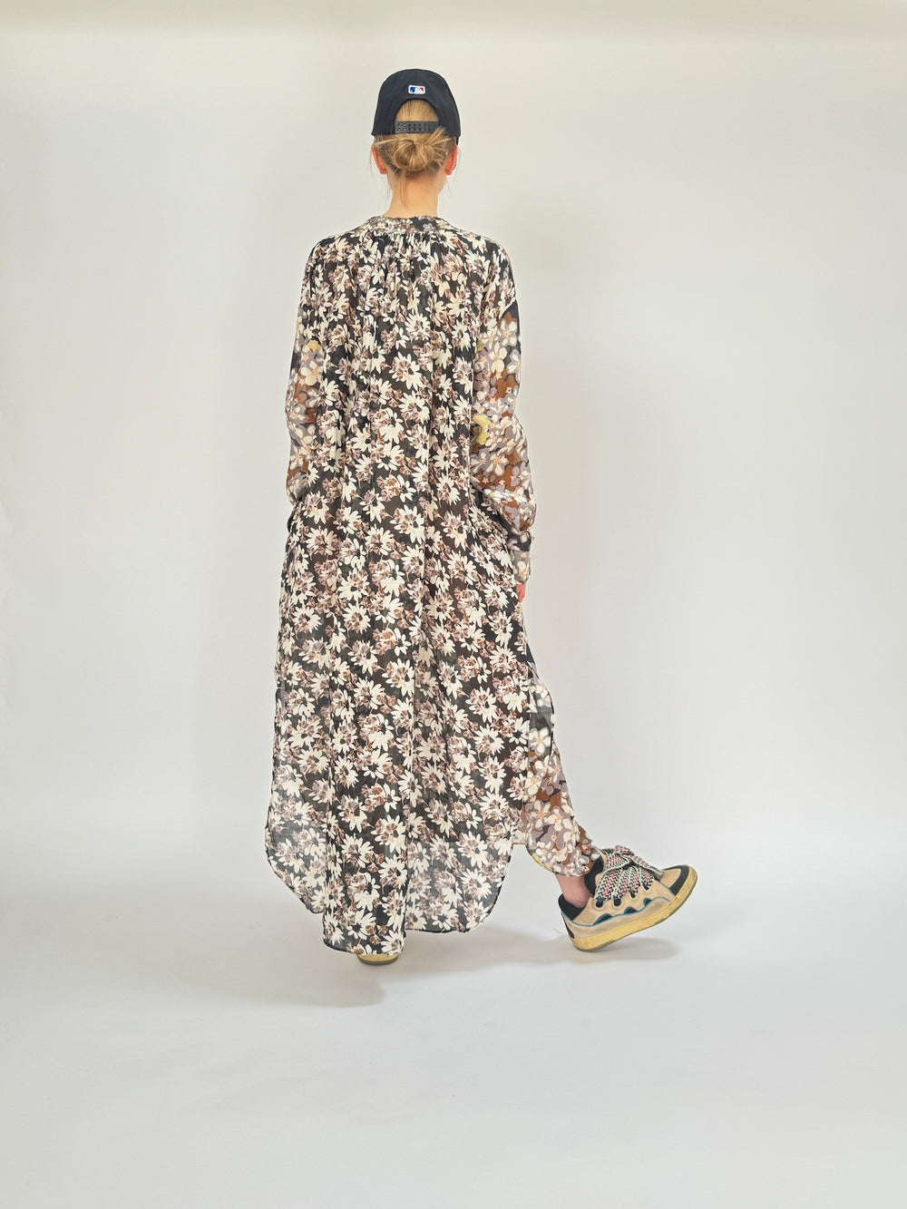 Robe longue à volants