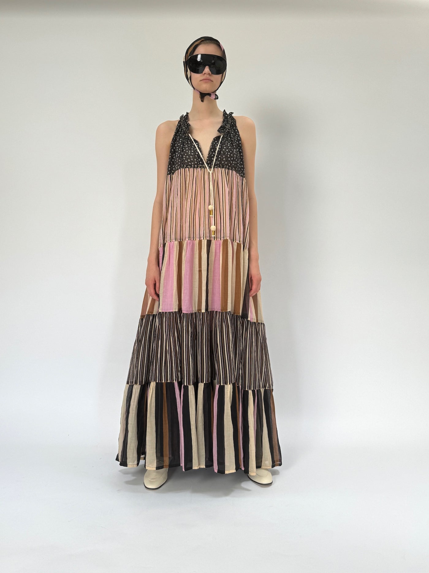 Maxi robe hippie sans manches
