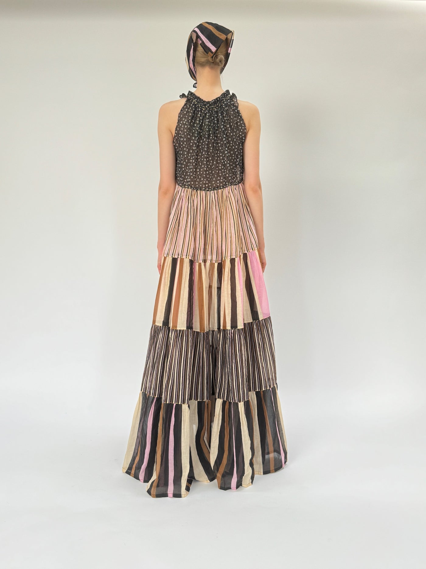 Maxi robe hippie sans manches