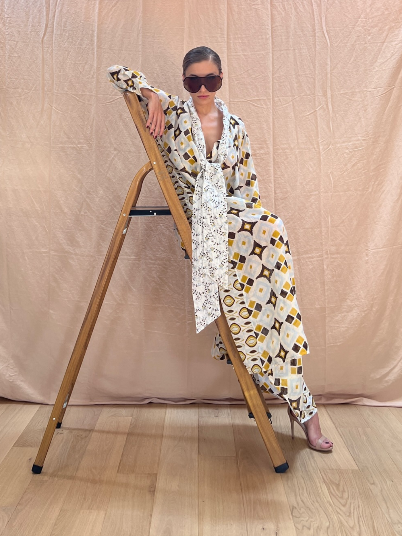 Robe longue avec noeud
